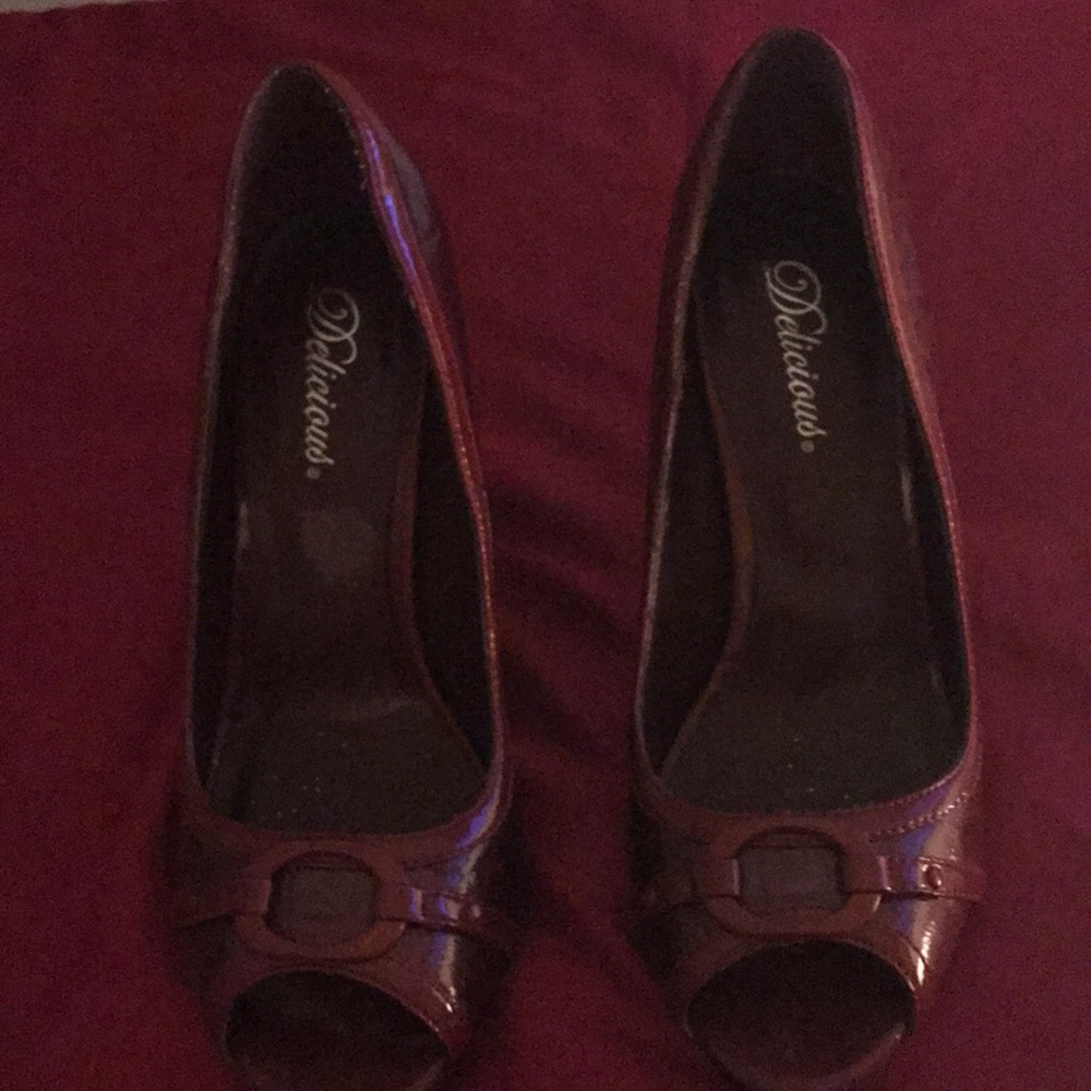 Maroon Heels